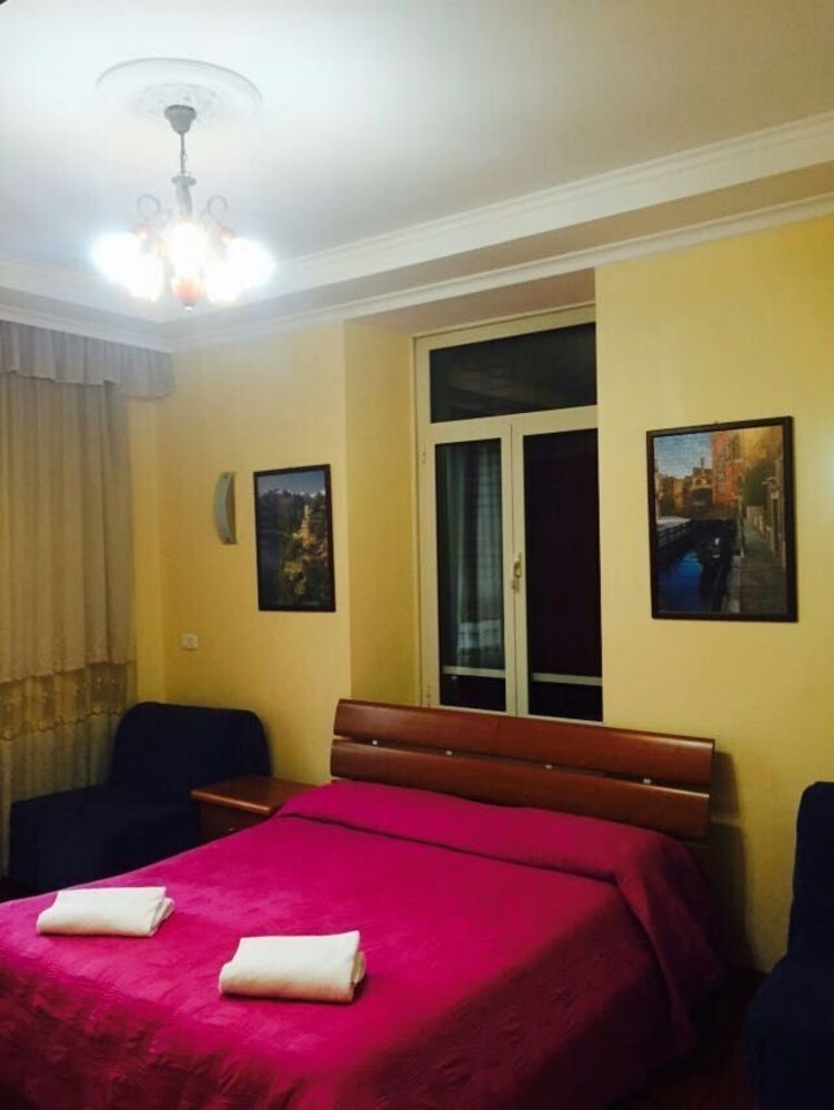 Zhihua Guest House Rome Exterior photo